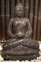 Sitzender Buddha mit Gefäß als Wasserspiel, 50 cm 