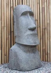 Moai-Kopf, 47x44x100cm, aus Stein gegossen, handbearbeitet und gefärbt in der Farbe Antik-Finish 