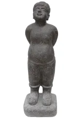 Stehender Junge, koreanisch inspiriert, 150 cm 