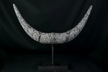 Graviertes Horn aus Kokosnuss, einzeln, handbemalt 