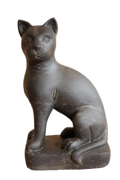 Sitzende Katze auf Sockel, 65 cm 