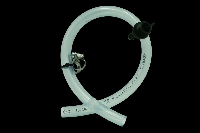 Schlauch und Adapter im Set 