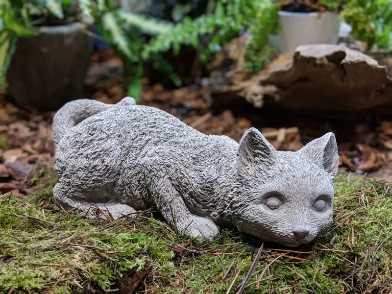 Lauernde Katze, Tierfigur, 30 cm 