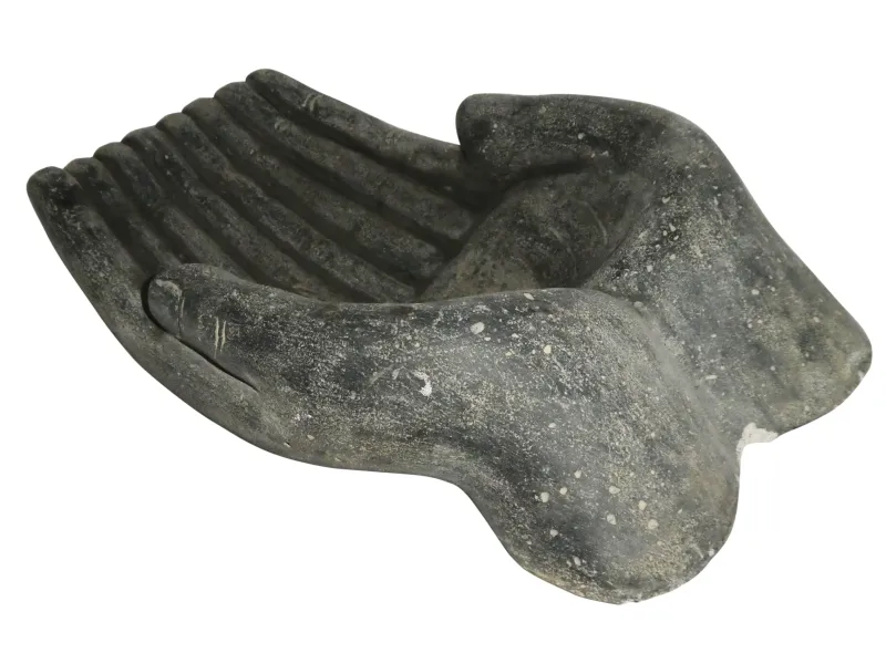 2 hands as bowl, 30 cm L 