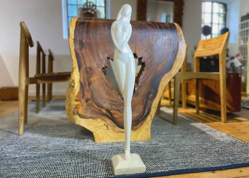 Stehende Dame abstrakt, Terrazzo, weiß 75cm 